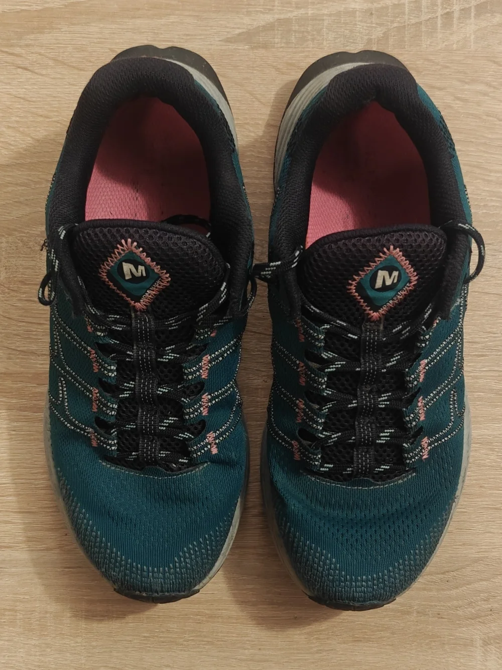 Merrell Moab Flight Women’s 7.5 Trail Running Shoes Lightweight Comfort
